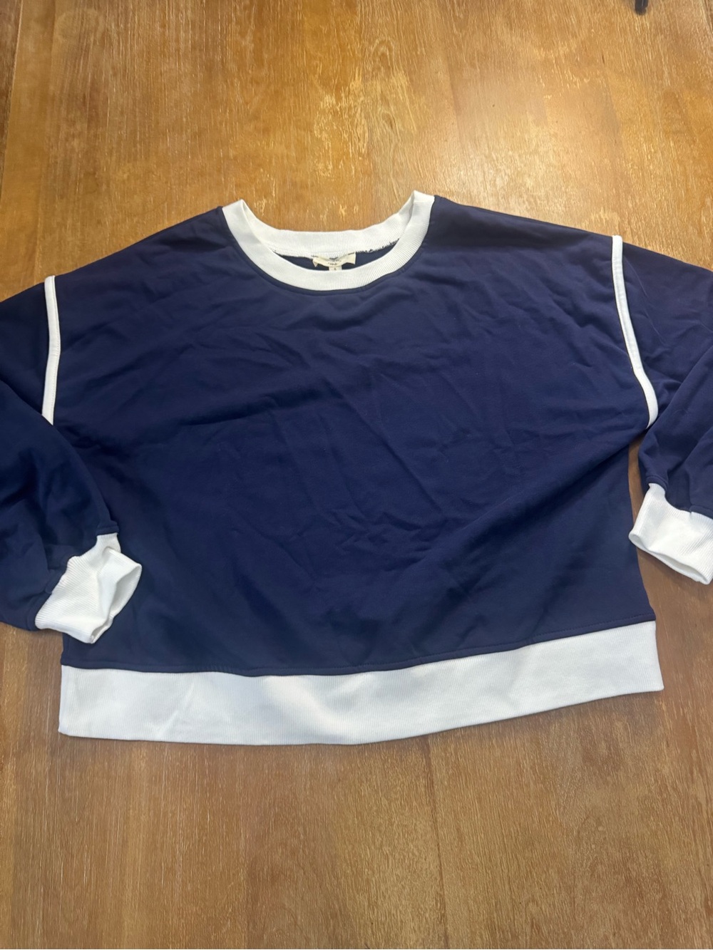 entro Navy Blue Sweatshirt with White Contrast Trim